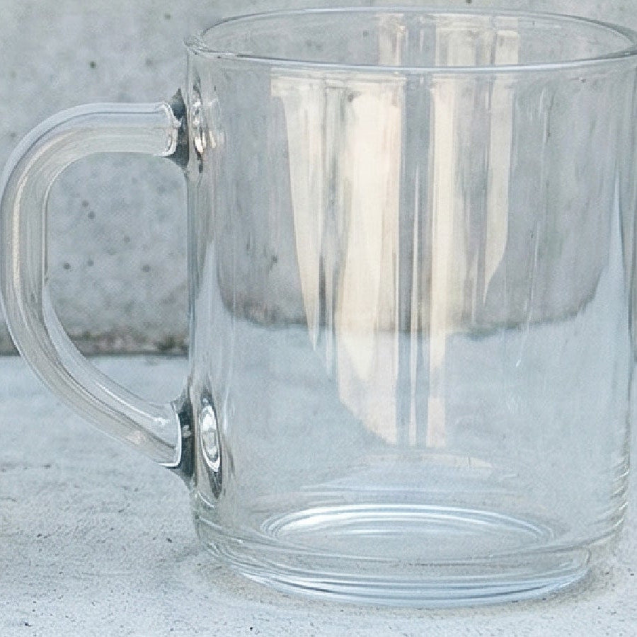 Plain glass mug - glass cups chip, crack and can shatter